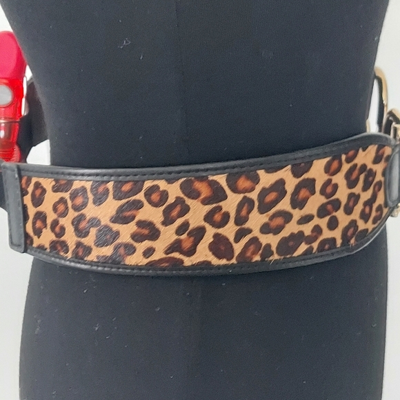 Chico's Leopard Print Calf Hair and Elastic Wide Belt LaegeGold Hardware Closure - Picture 6 of 12